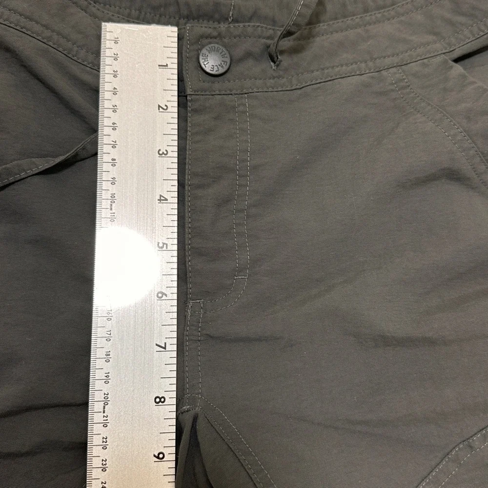 The North Face Cargo Capri Pants Womens 10 Gray Outdoor Hiking Utility - Picture 6 of 10